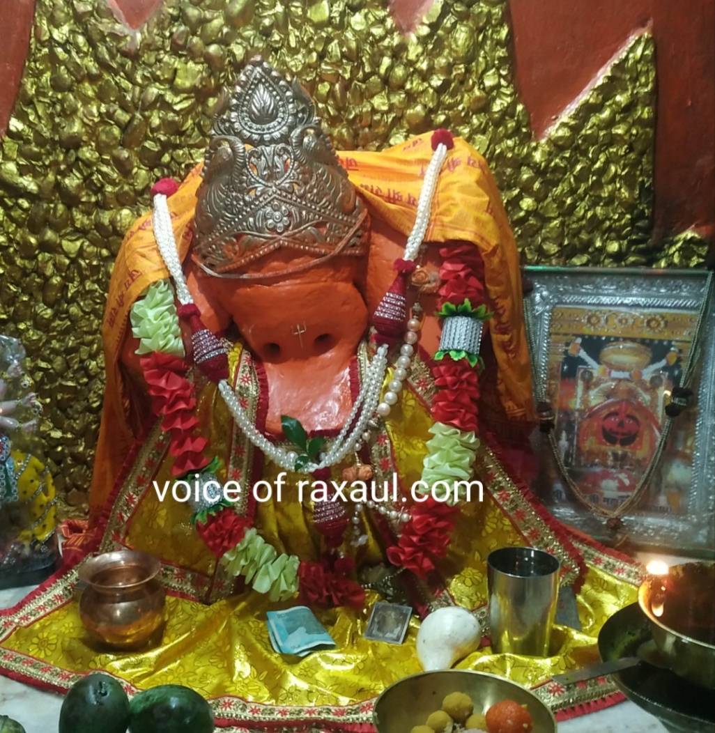 राजडण्डी हनुमान मंदिर में हुआ सादगी के साथ  पूजा-अर्चना,नही लगा पारम्परिक मेला!