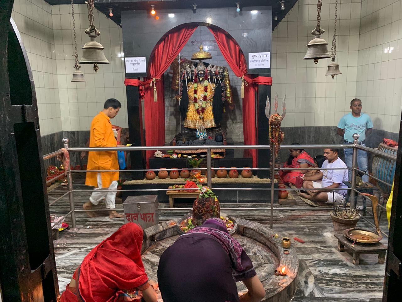 501 कलशों की स्थापना के साथ सेवक संजयनाथ काली मंदिर में नवरात्र महापर्व का शुभारंभ!