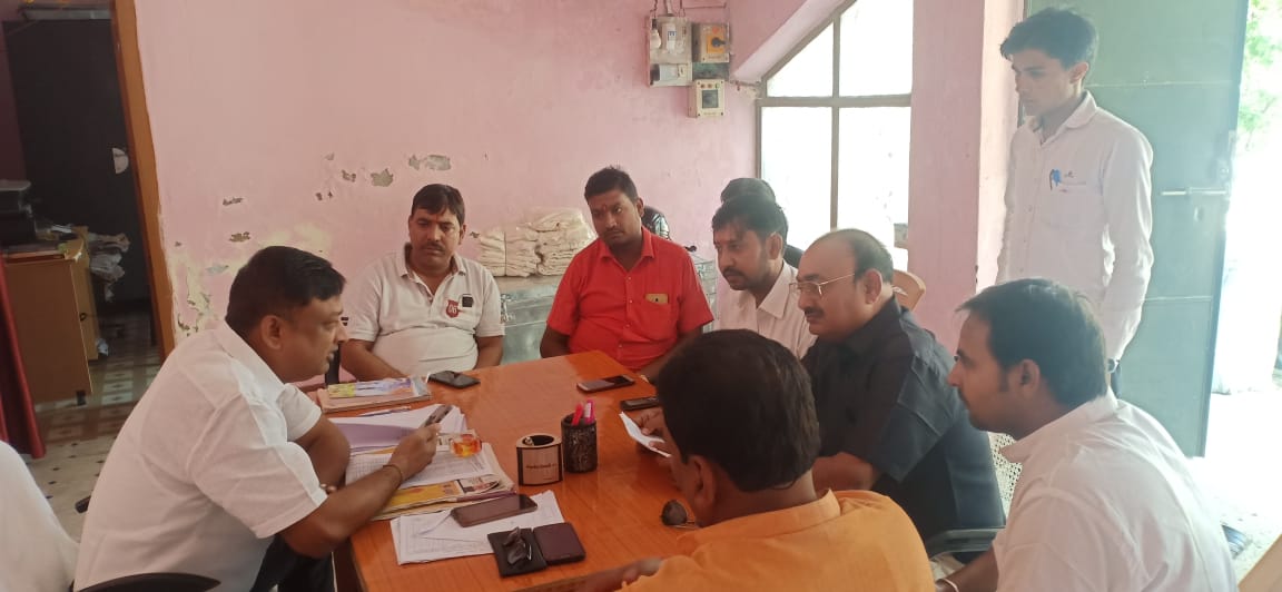 डेंगू के फैलने की आशंका व मछड़ों के प्रकोप को देखते हुए कीटनाशक छिड़काव हेतु ज्ञापन!