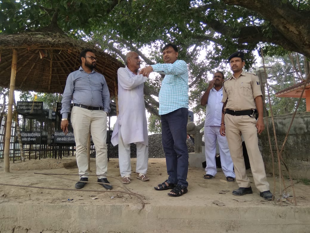 एसडीओ अमित कुमार ने किया शहर के छठ घाटों का निरीक्षण,दिए आवश्यक निर्देश