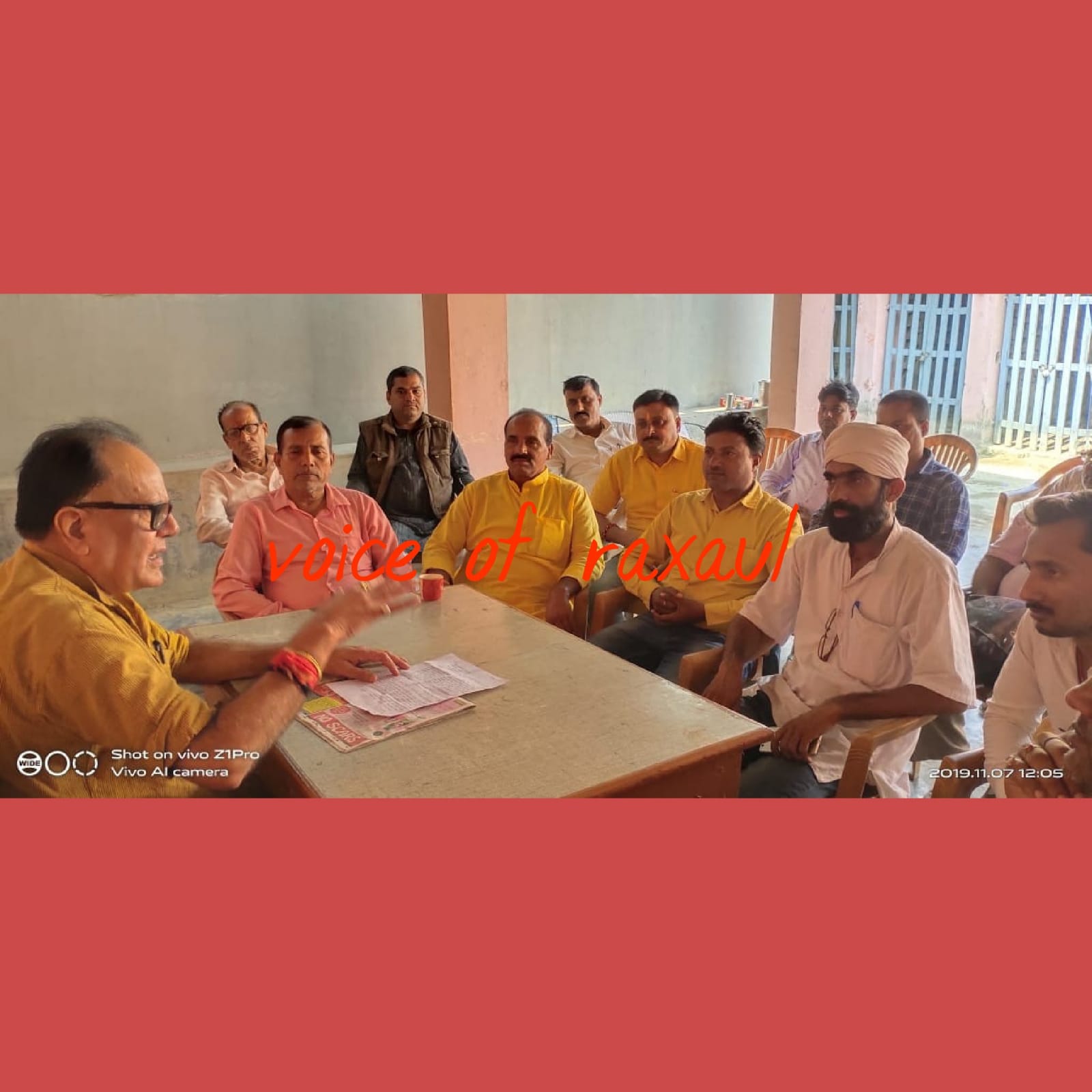 विधायक डॉ0 अजय सिंह से जन मुद्दों के हल के मसले पर मिले स्वच्छ रक्सौल के रणजीत सिंह