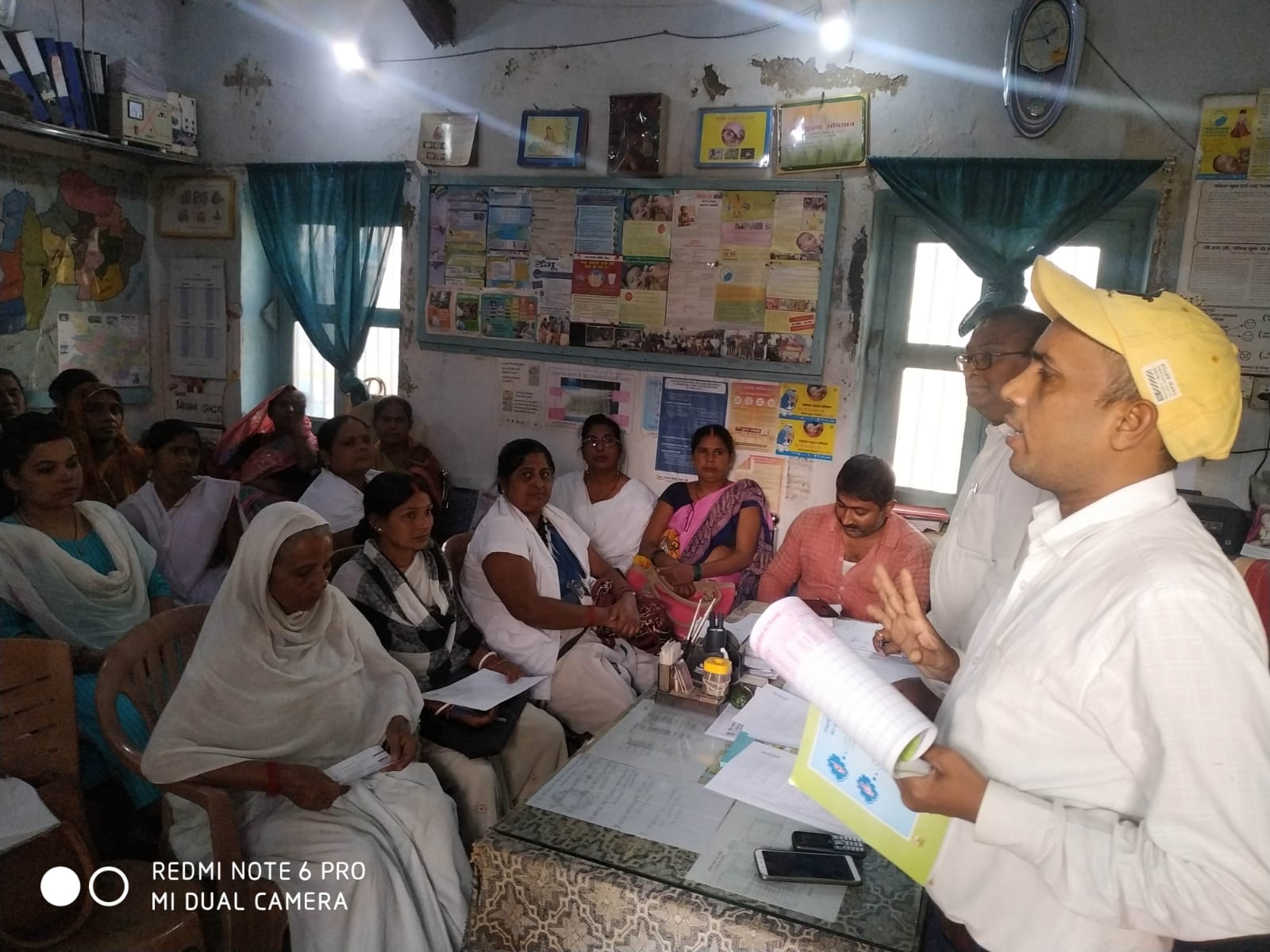 मिशन इंद्रधनुष को सफल बनाने के लिए एएनएम व आशा फैसीलेटर की बैठक आयोजित!