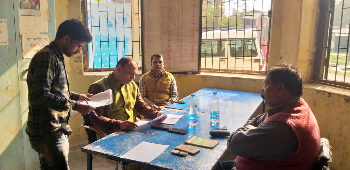 डीसीएलआर मनीष कुमार व सीओ सुनील कुमार ने किया रक्सौल पीएचसी का निरीक्षण!