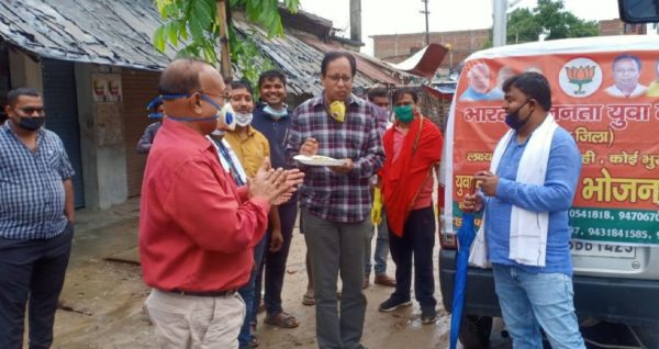 चम्पारण रूट पर ट्रेन शुरू करने को ले कर सांसद डॉ0 जायसवाल ने जताया रेल मंत्री का आभार!