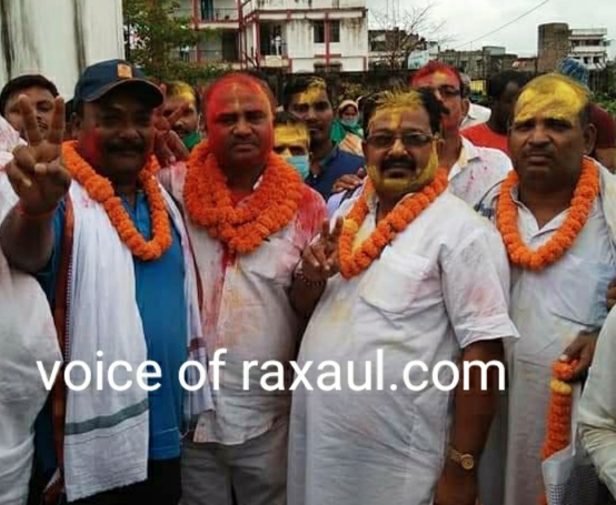 रक्सौल के प्रखंड प्रमुख पद पर रामबाबू राय निर्विरोध निर्वाचित,मिल रही बधाई!