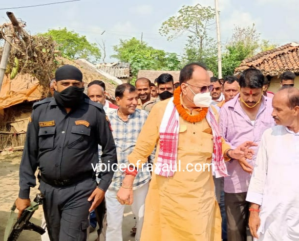 भाजपा विधायक डॉ0 अजय सिंह ने शुरू किया धुआंधार क्षेत्र दौरा,समर्थको ने फूल माला से लादा!