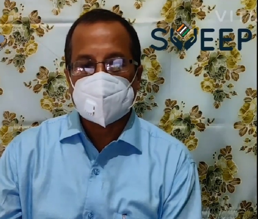 स्वीप कार्यक्रम के तहत 10 रक्सौल विधानसभा क्षेत्र के मतदाताओं से स्वीप आइकॉन डॉ. स्वयंभू शलभ की अपील