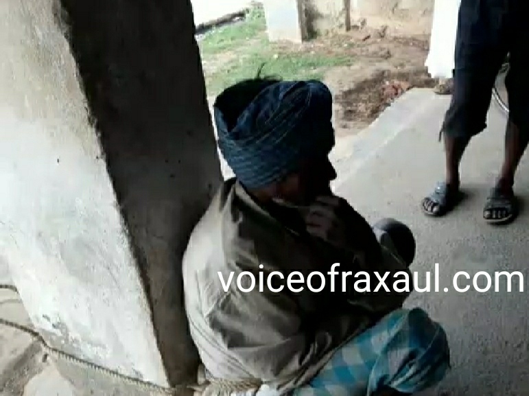 ट्रक से अनाज चोरी के आरोप में एसएफसी गोदाम के खम्भे से बांध कर ‘चावल चोर’की पिटाई,सिस्टम पर उठ रहे सवाल!