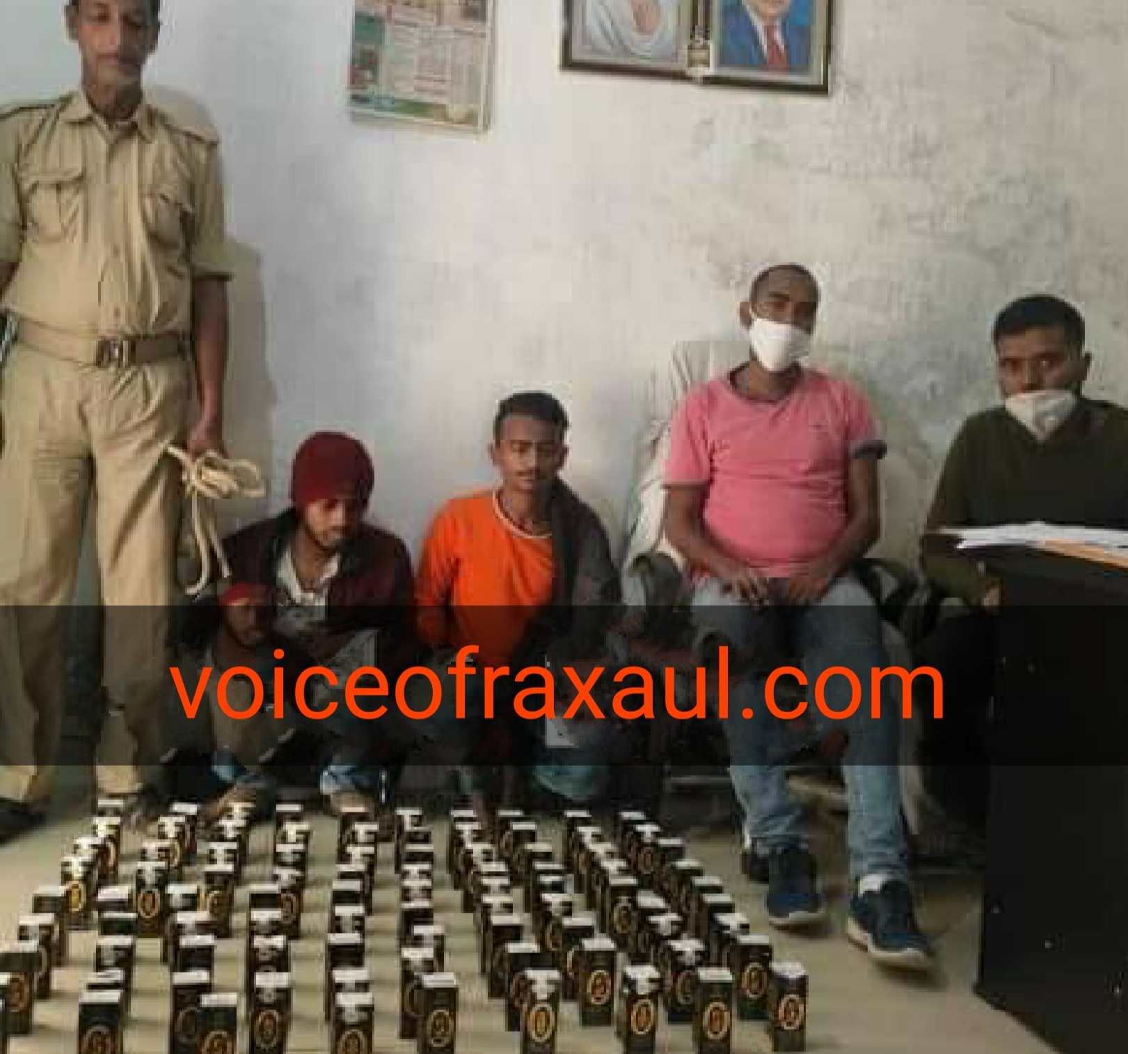 आबकारी विभाग की टीम ने एक लाख रुपए के 96 बोतल शराब के साथ दो धंधेबाजों को पकड़ा!