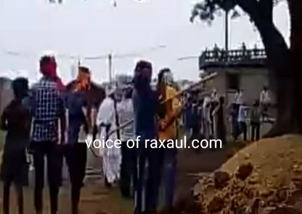 रामगढ़वा में भूमि विवाद में हिंसक झड़प व फायरिंग में 4 जख्मी, पुलिस ने शुरू की जांच पड़ताल!