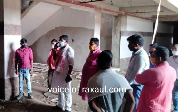 विधायक प्रमोद सिन्हा ने किया निर्माणाधीन अनुमंडलीय अस्पताल का निरीक्षण,अगस्त में उद्घाटन का लक्ष्य!