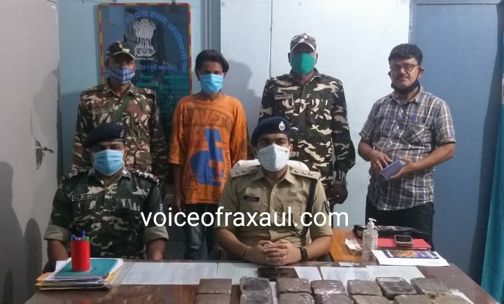 ढाई करोड़ रुपये के दस किलो चरस के साथ एसएसबी ने एक तस्कर को दबोचा,जांच व कारवाई शुरू!