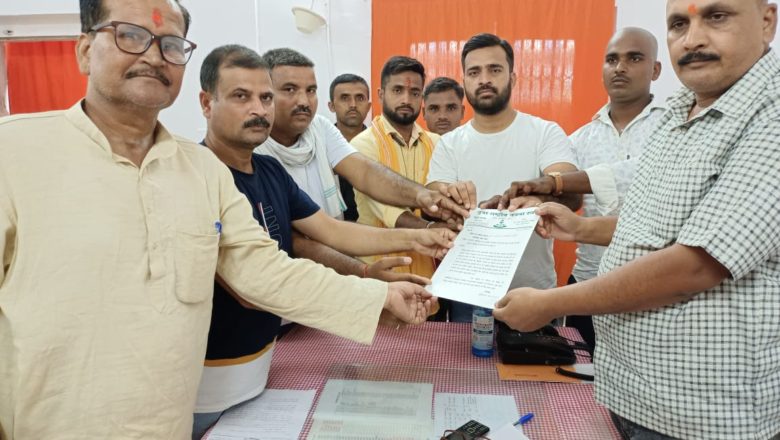सत्याग्रह एक्सप्रेस दरभंगा से चली तो राजद करेगा आंदोलन, सौंपा ज्ञापन