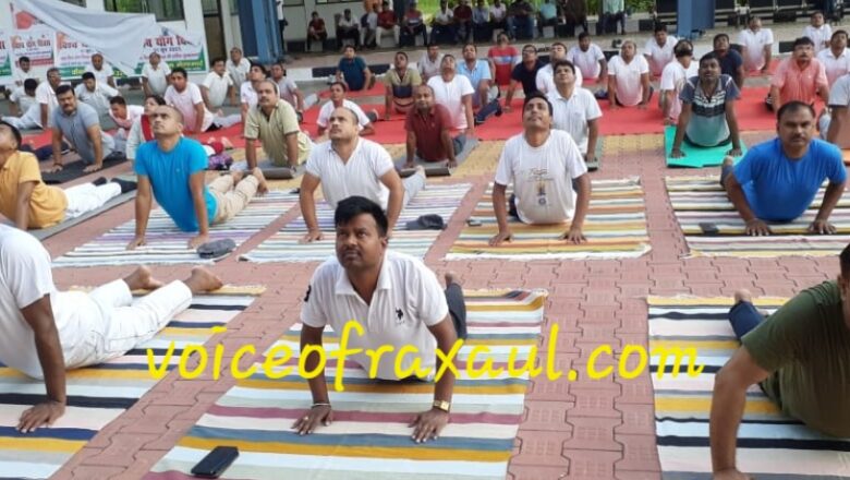 भारत विकास परिषद एवं आईसीपी के संयुक्त तत्वावधान में वसुधैव कुटुंबकम् के थीम पर आयोजित हुआ योग शिविर