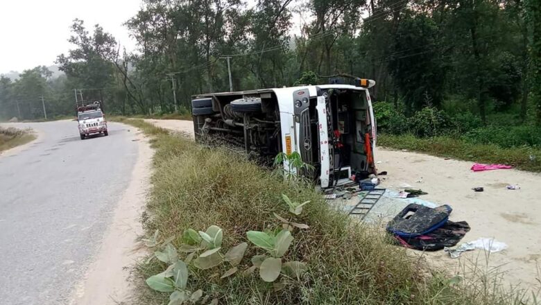 भारतीय बस नेपाल में दुर्घटनाग्रस्त ,23भारतीय घायल,सभी राजस्थान के!