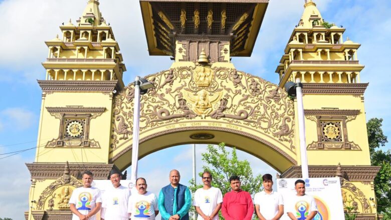 अंतर्राष्ट्रीय योग दिवस: सीमा पर योग जागरूकता के साथ एकता का संदेश!