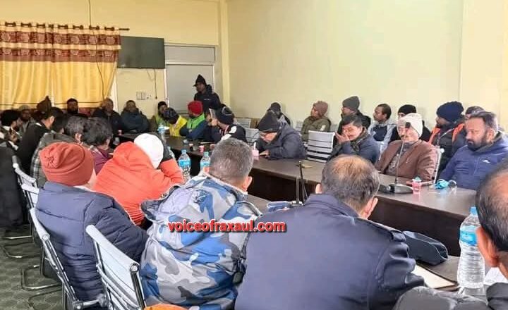 सर्वदलीय बैठक के बाद वीरगंज में शांति की पहल: समय से पहले शहर से हटाया गया कर्फ्यू