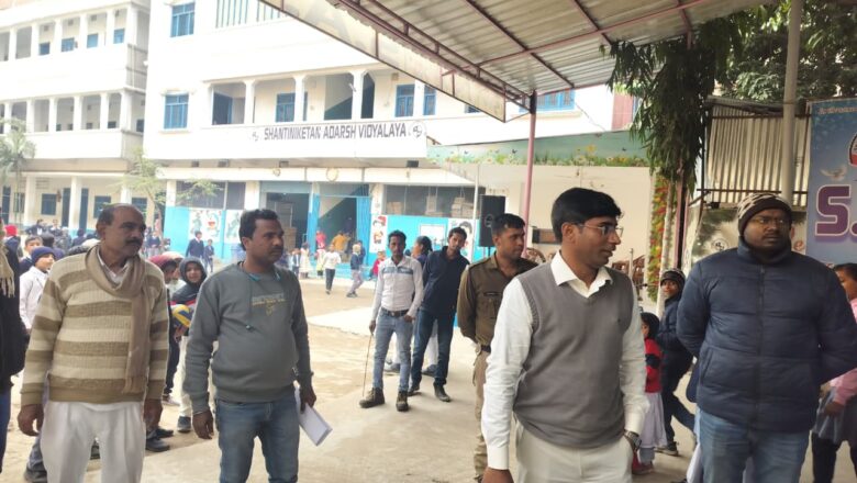 निजी स्कूलों की मनमानी पर प्रशासन का हंटर, खरीदारी के लिए अभिभावकों को नहीं कर सकते बाध्य