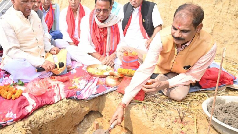 नेपाल: भारत के सहयोग से पोखरिया में बनेगा भव्य विद्यालय भवन और पुस्तकालय, शिलान्यास संपन्न