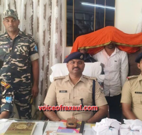 मैत्री पुल के पास चला संयुक्त अभियान: महिंद्रा जाइलो कार के तहखाने से 365 प्रतिबंधित नशीले इंजेक्शन बरामद, तीन तस्कर गिरफ्तार